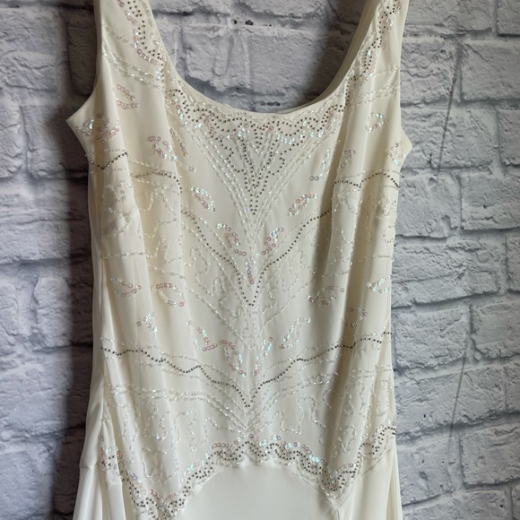 ALEX Evenings Ivory Beaded Sequin Accent Dress - Picture 2 of 13